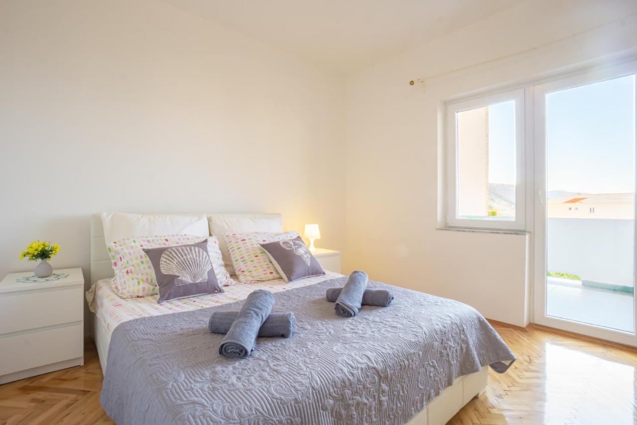 Ferienwohnung Kob Orog Good Location With Sea Views And Modern Decor Metajna Exterior foto