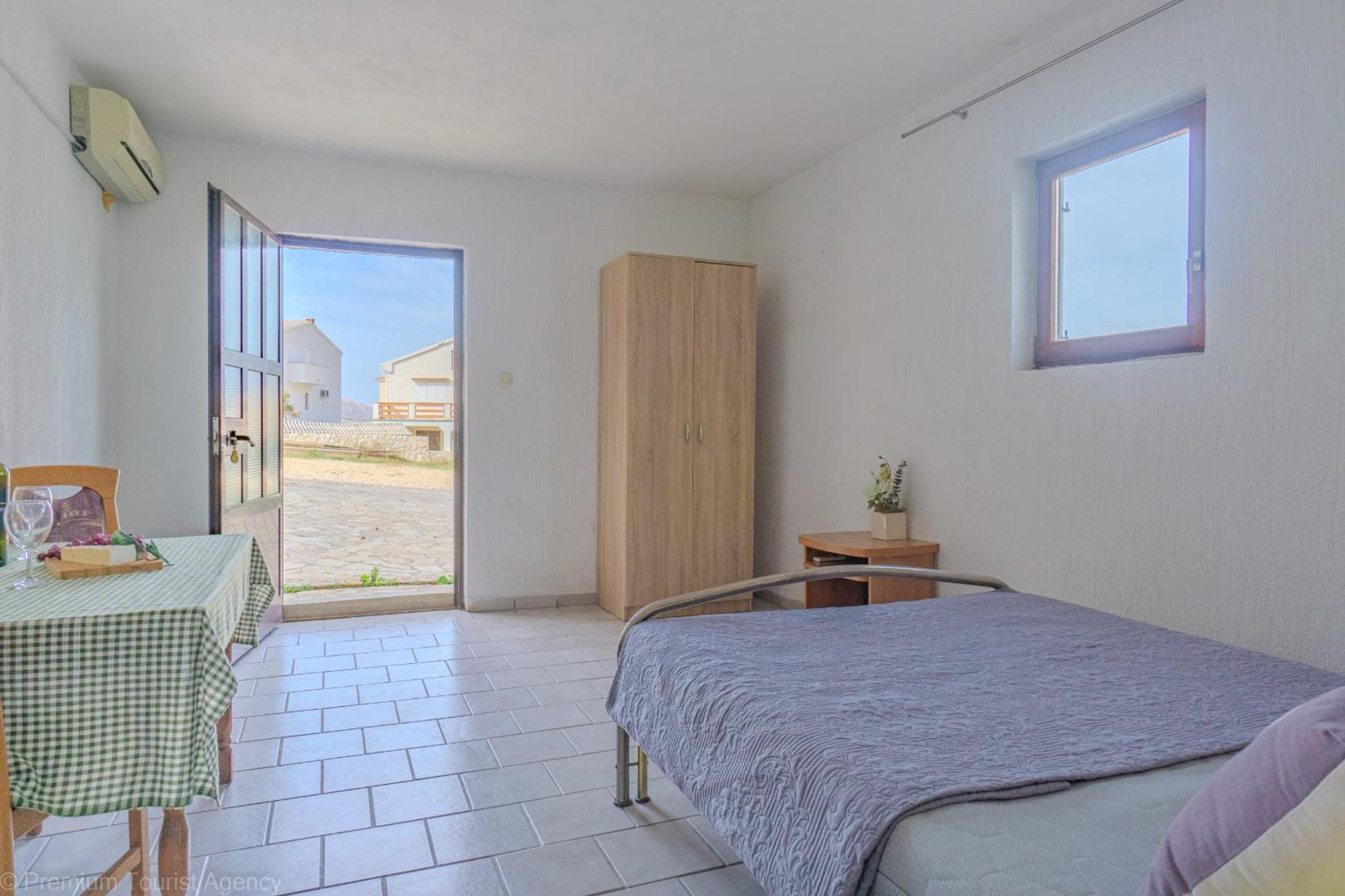Ferienwohnung Kob Orog Good Location With Sea Views And Modern Decor Metajna Exterior foto