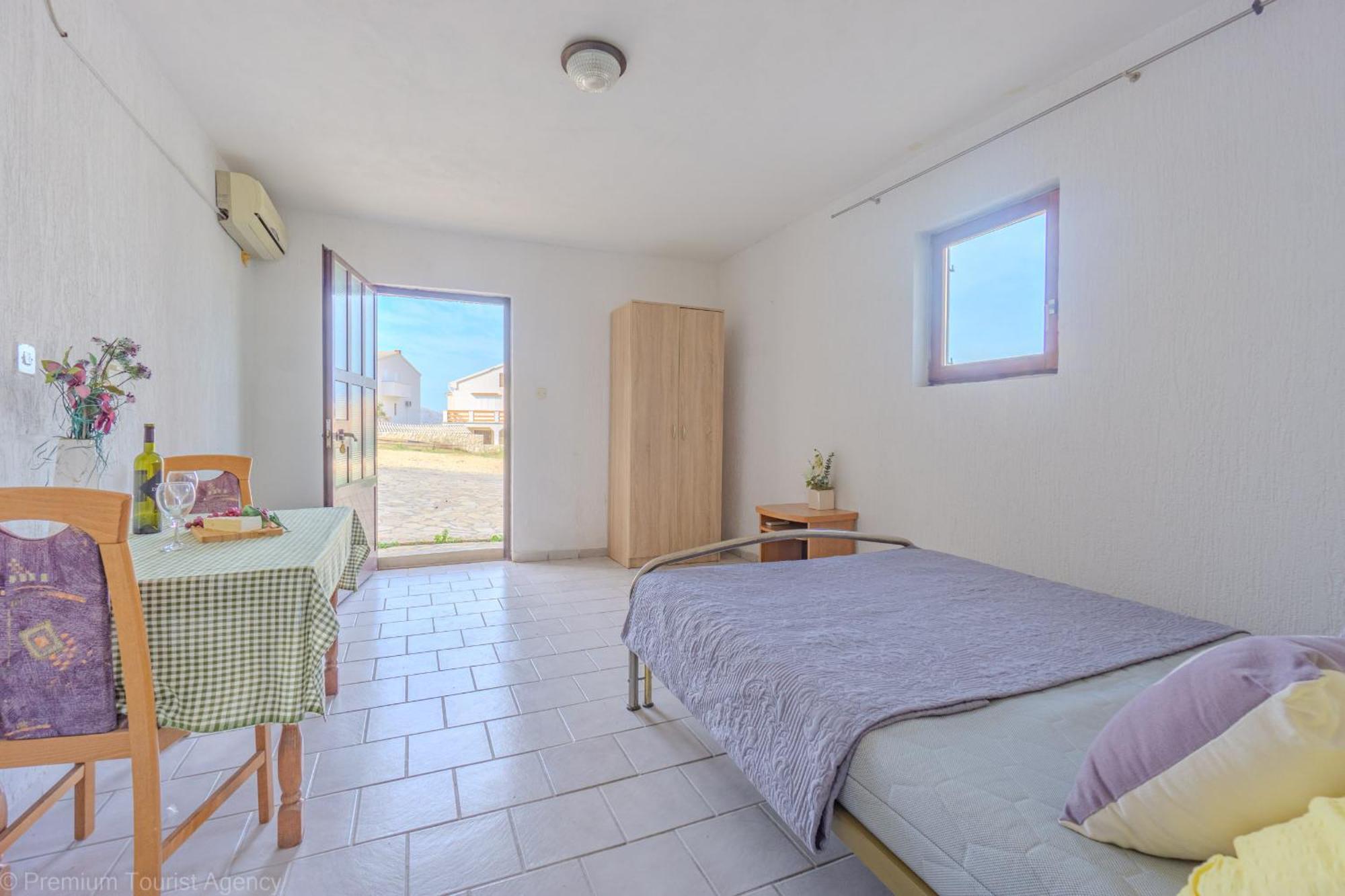 Ferienwohnung Kob Orog Good Location With Sea Views And Modern Decor Metajna Exterior foto